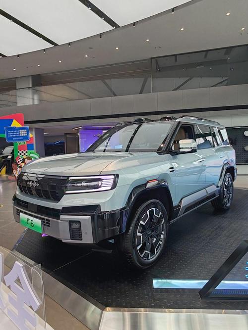 广州南沙区跃富贝企业管理咨询比亚迪方程豹硬派越野的爆款，英菲尼迪35周年与你共成长